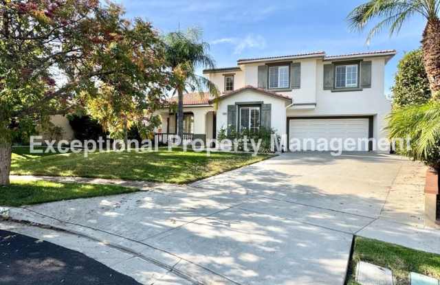 Photo of Ready to move in 4 bedroom 4 bath home!