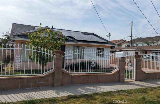 4319 La Rica Avenue