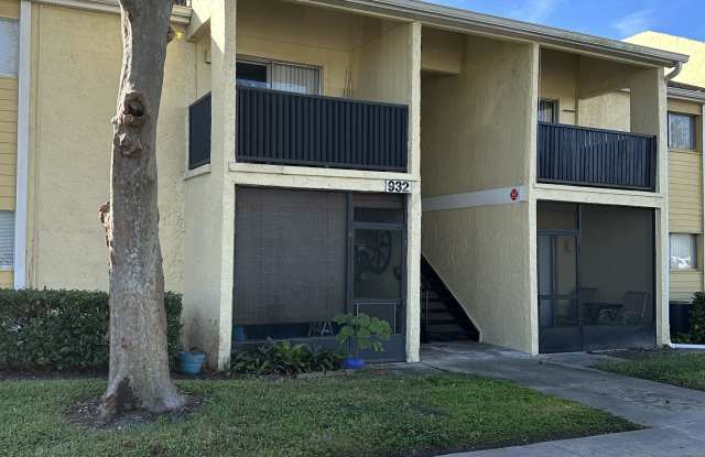 Photo of 932 Lake Destiny Road - H