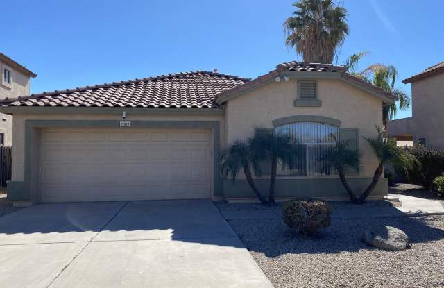 11519 E PERSIMMON Avenue
