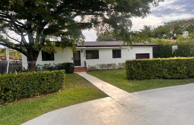 3240 SW 57th Ave