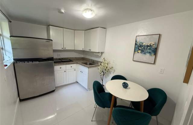 Photo of 1131 SW 14th Ave