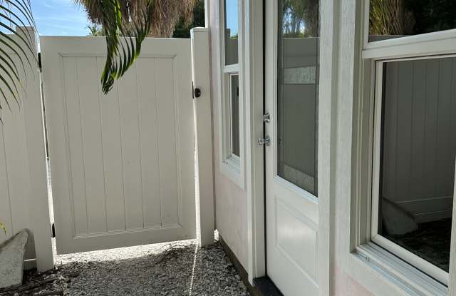 Photo of 7020 Mango Avenue South