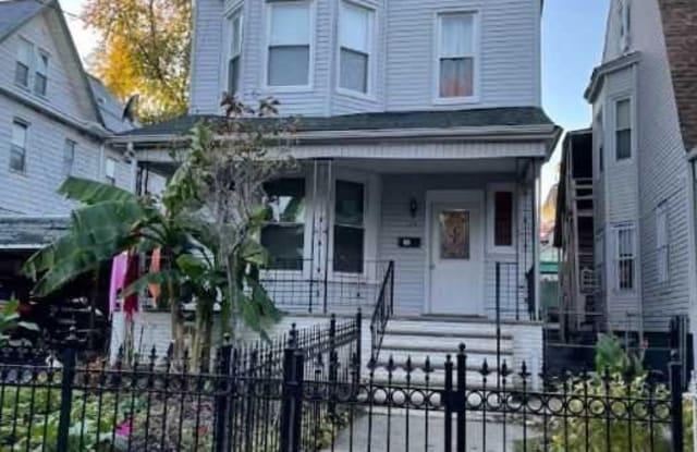 712-714 Clifton Avenue - 712 Clifton Ave, Newark, NJ 07104