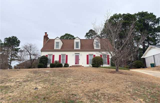 5453 Thompson Circle