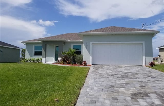 2725 SW Embers TER - 2725 Southwest Embers Terrace, Cape Coral, FL 33991