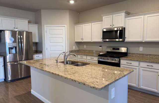 1132 W Still Glen Trl