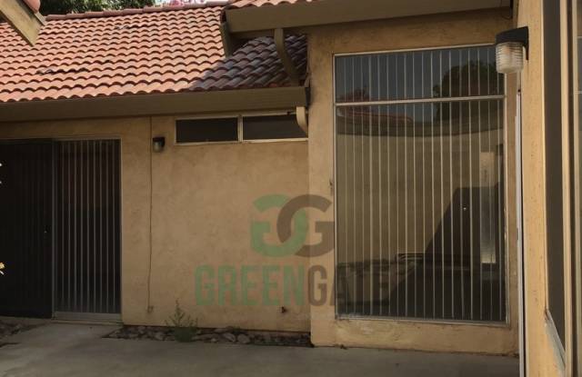 Cute 2 Bedroom Condo Ready to Be Called Home!!