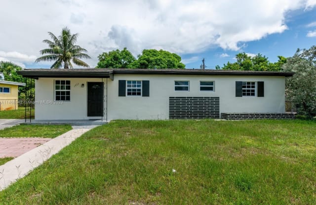 1955 NW 186th St - 1955 Northwest 186th Street, Miami Gardens, FL 33056