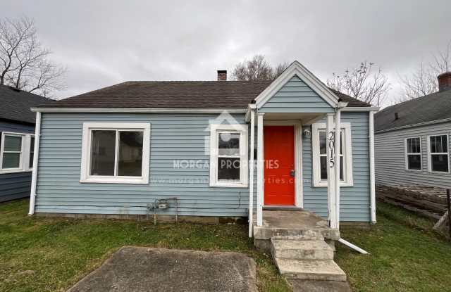 Photo of 2015 W 18TH