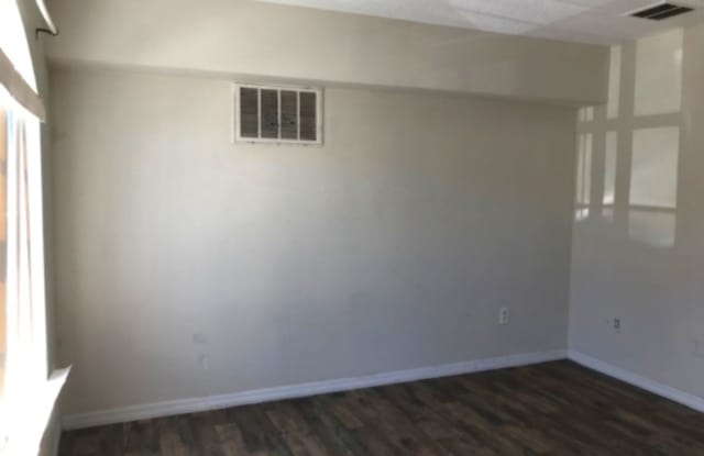 Coming Soon! Charming 1-Story Lockout Townhome in Davenport!