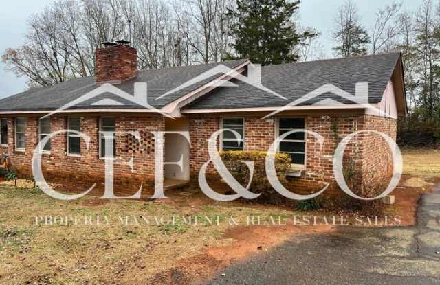 Photo of 206 Tanglewood Road