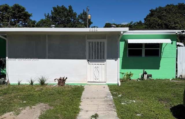 Photo of 6239 Grant Ct