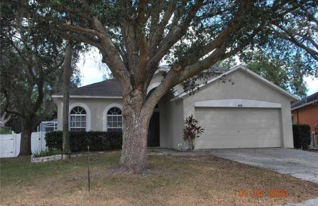 909 GRAND CANYON DRIVE