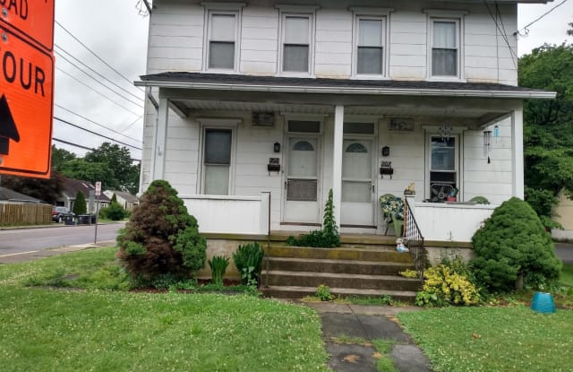 200 N HELLERTOWN AVENUE - 200 North Hellertown Avenue, Quakertown, PA 18951