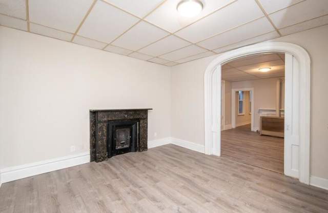 56 Thompson Street - 1