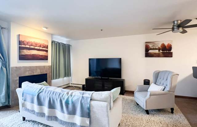 Photo of 1170 Denali St #233