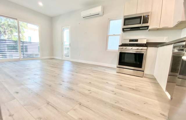 141 N. Swall Drive
