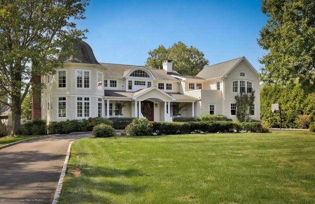 30 Riverside Drive - 30 Riverside Drive, Rumson, NJ 07760