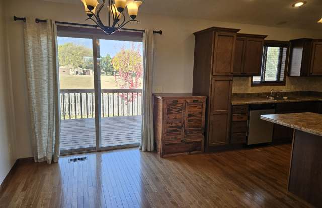 5205 South Culbert Avenue