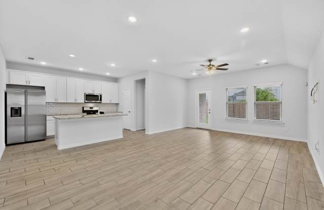 4009 Mockingbird Lane