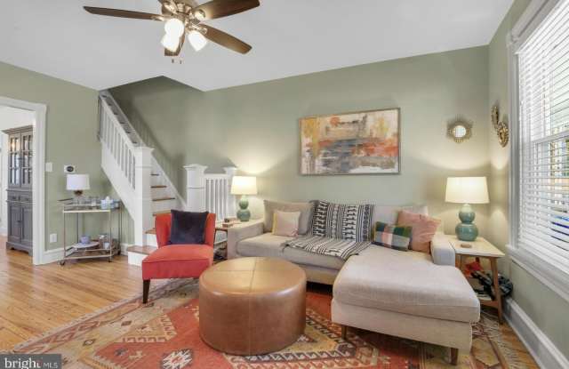 4355 LAURISTON STREET