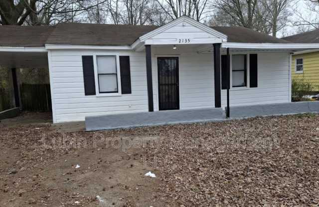 Photo of 2135 Clifton Ave