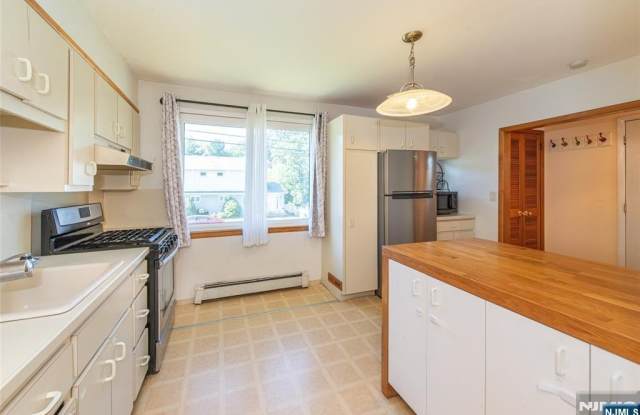 Photo of 25 Fournier Crescent