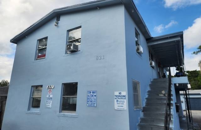 Photo of 821 14th Street - D