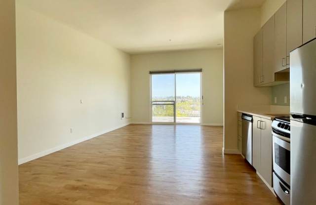 Bayview West Apartments