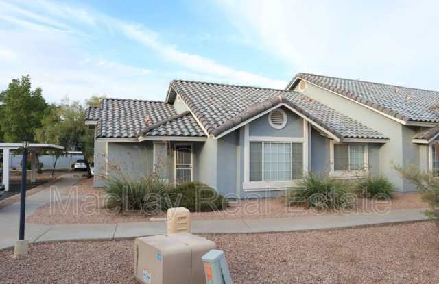 Photo of 860 N McQueen Rd 1125