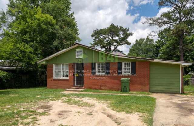 5421 Susan Lane