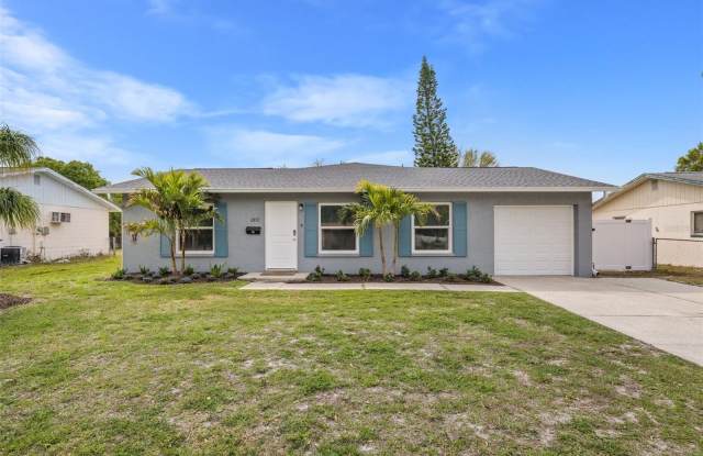 2832 47TH AVENUE S - 2832 47th Avenue South, St. Petersburg, FL 33712