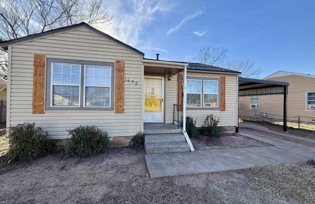 Photo of 1605 HAWES AVENUE