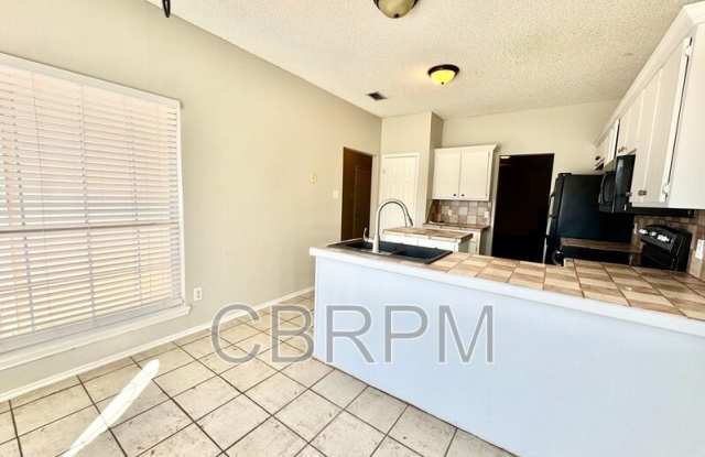 402 Juneau Avenue HW