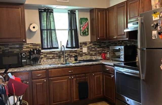 7879 Greenland Place