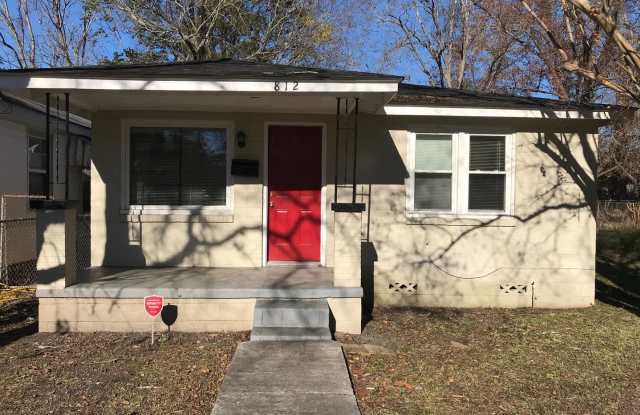 Photo of 2 BR 1 Bath