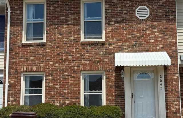 2642 Meadows Landing
