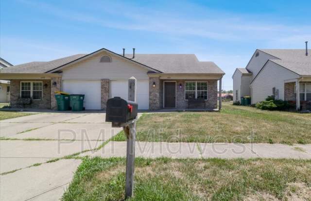 1061 Wild Ivy Trl