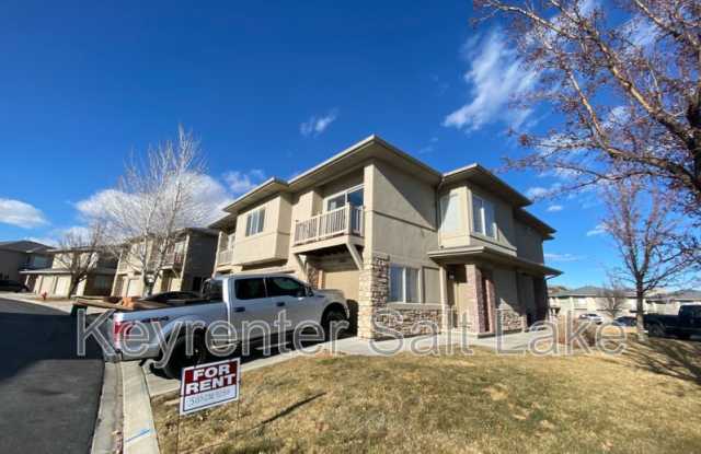 4884 W Aspen Springs Drive