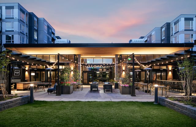 Photo of Hyde Square