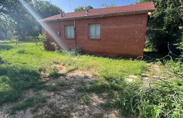 Apartment Near ACU
