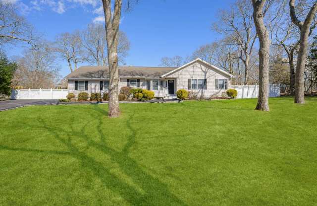 14 Sandalwood Court
