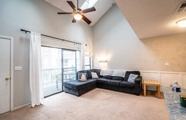 4450 Little River Ln.