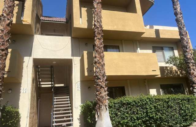 32200 Cathedral Canyon Drive unit: 67