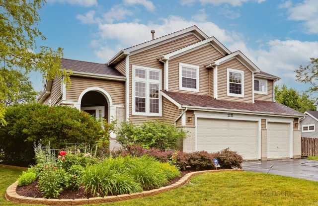 2213 Apple Hill Lane
