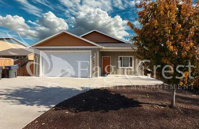 Photo of Three Bedroom, Two Bathroom Home in Eastgate **Half Off 2nd Month's Rent**