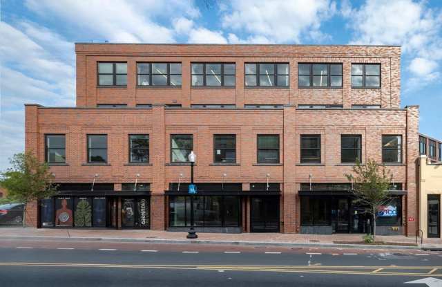 1909 MARTIN LUTHER KING JR Avenue SE unit: Floor 2