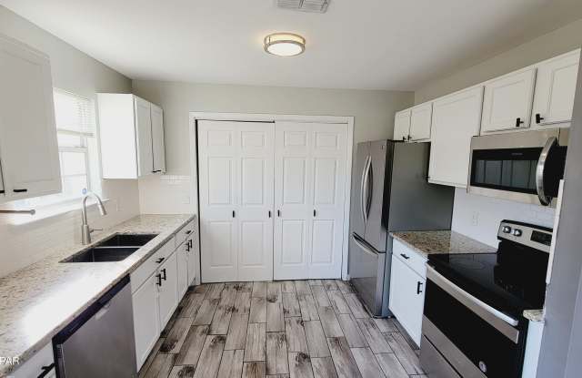 Photo of 1813 Arthur Avenue