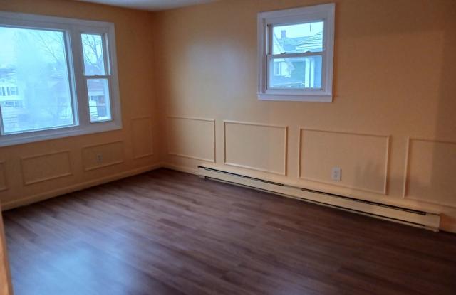 Providence Second Floor Three Bed $1395 - 85 Opper Street, Providence, RI 02904